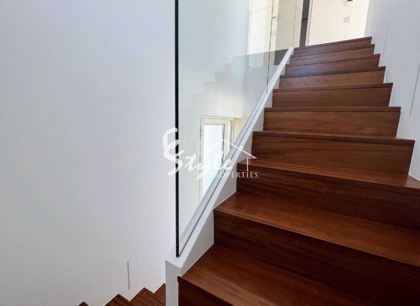 Вторичное жилье - Вилла - Las Colinas Golf