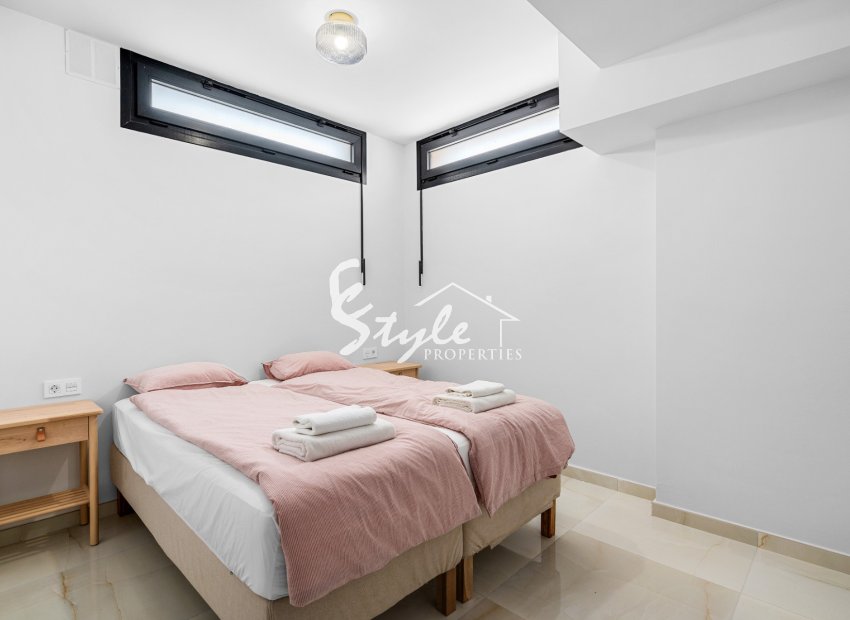 Вторичное жилье - Вилла - Orihuela-Costa - Ломас де Кабо Роиг