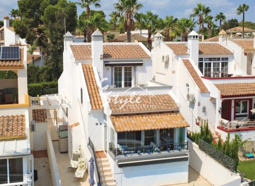 Вторичное жилье - Вилла - Orihuela-Costa - Вилламартин