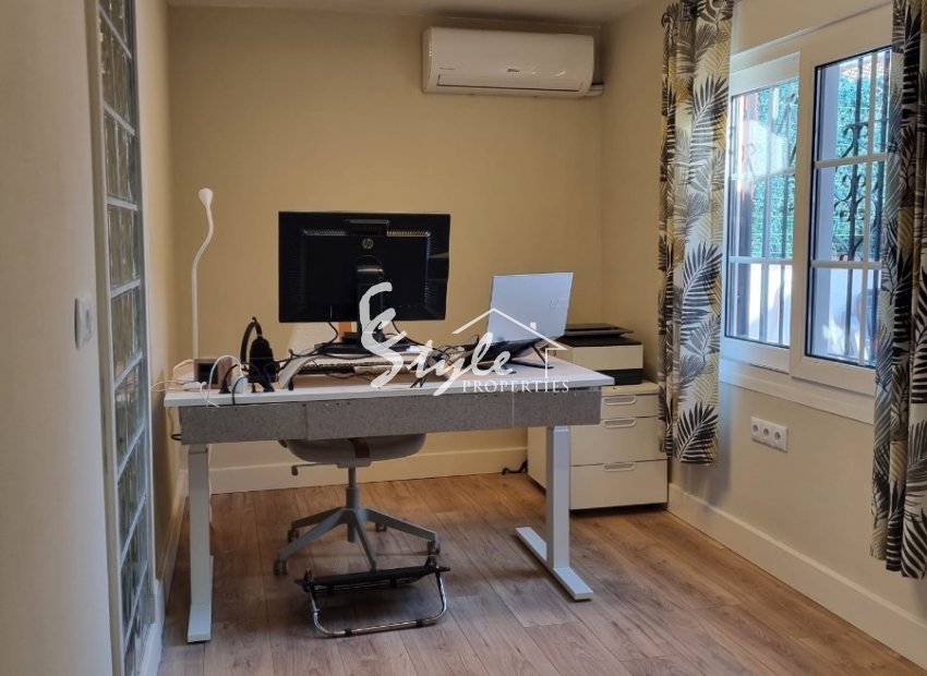 Вторичное жилье - Вилла - Ориуэла Коста  - Вилламартин