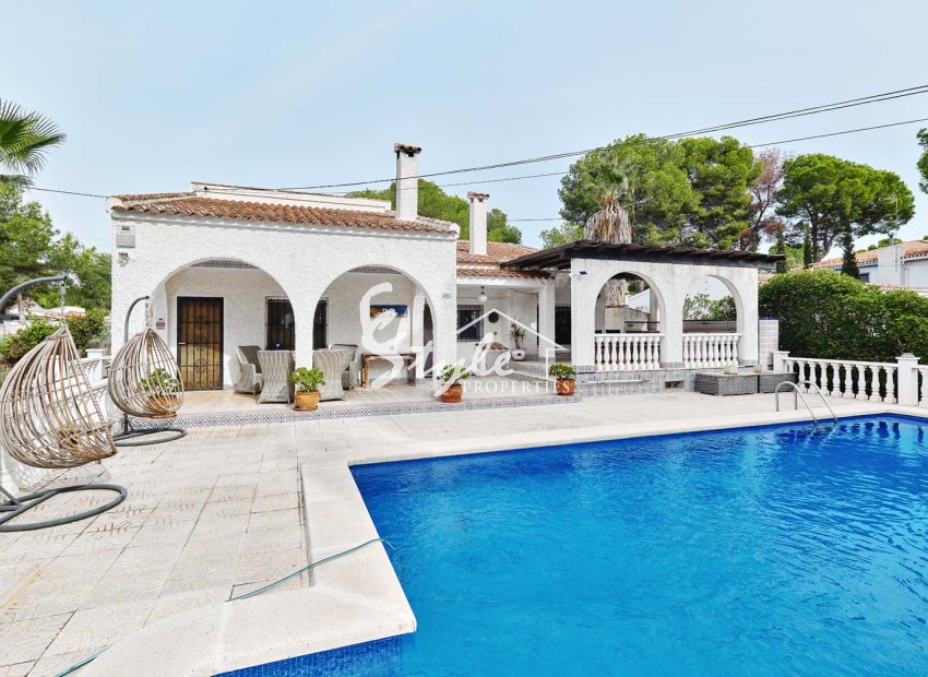 Вторичное жилье - Вилла - Пинар де Камповерде - Pinar De Campoverde