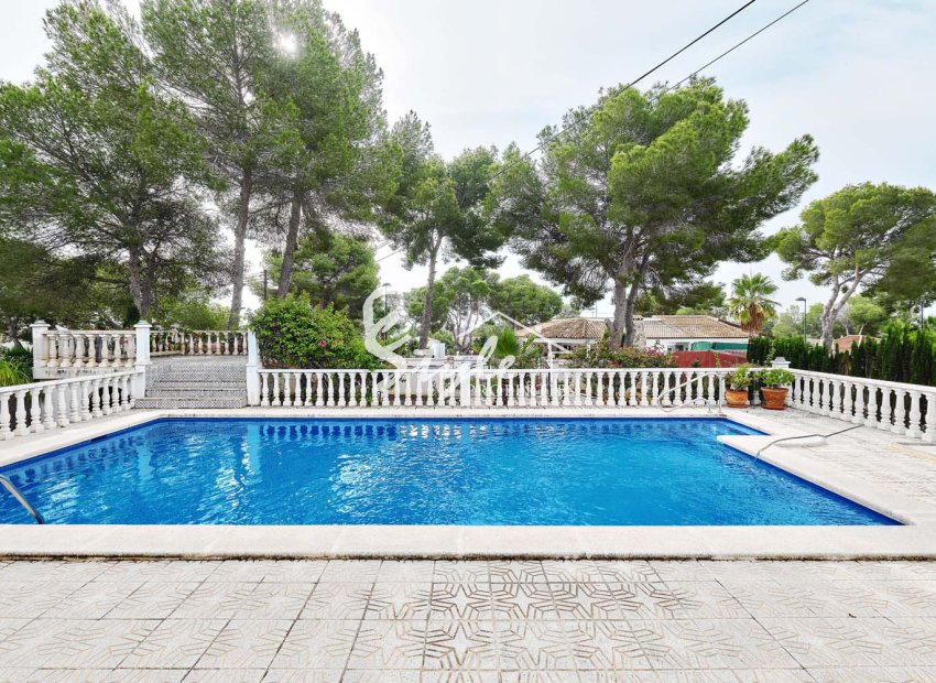 Вторичное жилье - Вилла - Пинар де Камповерде - Pinar De Campoverde