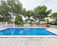 Вторичное жилье - Вилла - Пинар де Камповерде - Pinar De Campoverde