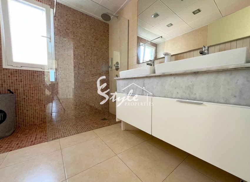 Вторичное жилье - Вилла - Сьюдад Кесада - Сан Фулхенсио