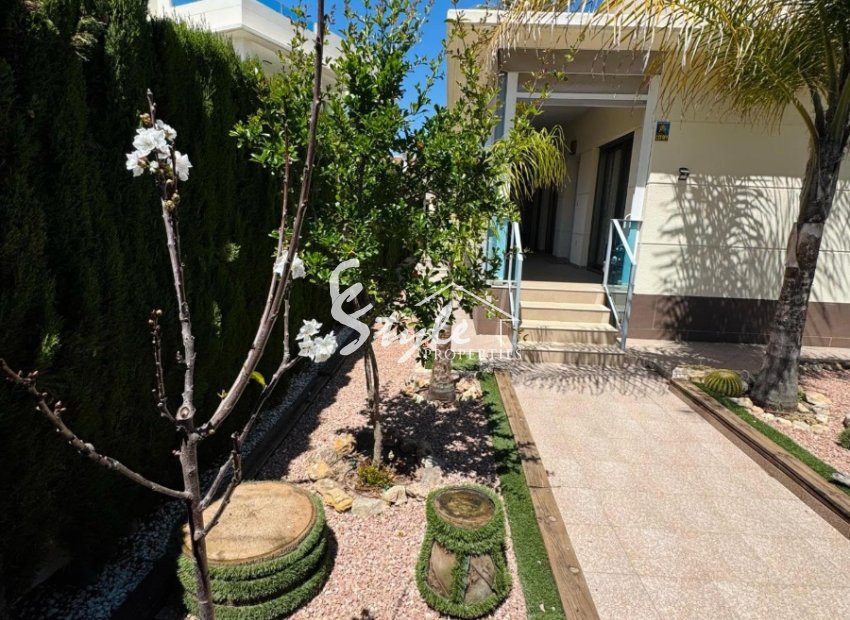 Вторичное жилье - Вилла - Сьюдад Кесада