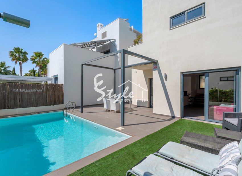 Вторичное жилье - Вилла - Сьюдад Кесада