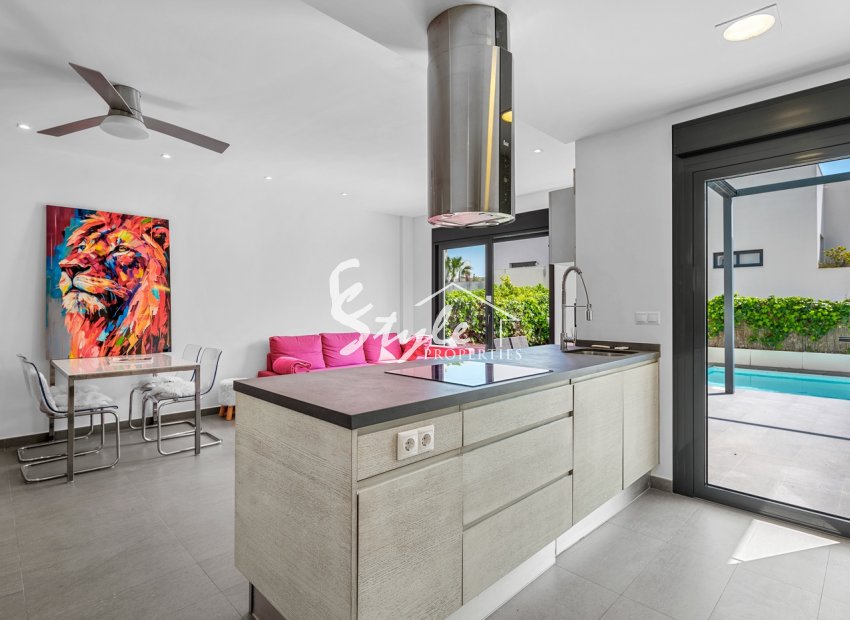 Вторичное жилье - Вилла - Сьюдад Кесада