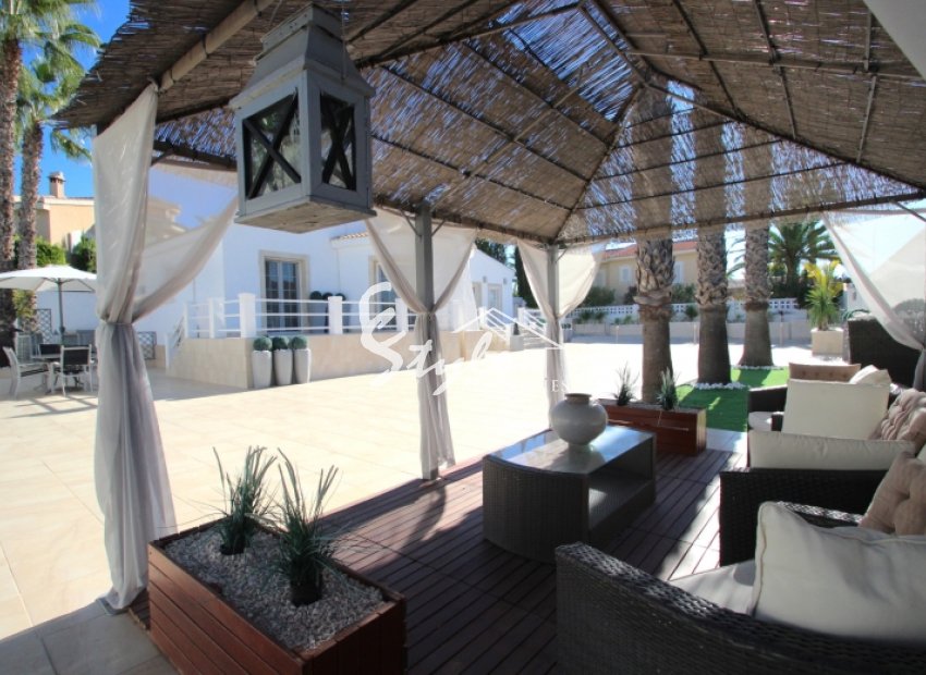 Вторичное жилье - Вилла - Сьюдад Кесада