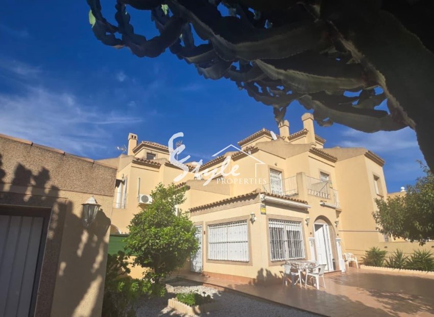 Вторичное жилье - Вилла - Torrevieja - Агуас Нуэвас