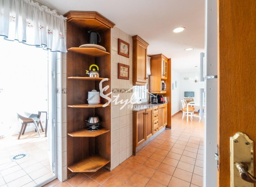 Вторичное жилье - Вилла - Torrevieja - Cala de cabo cervera