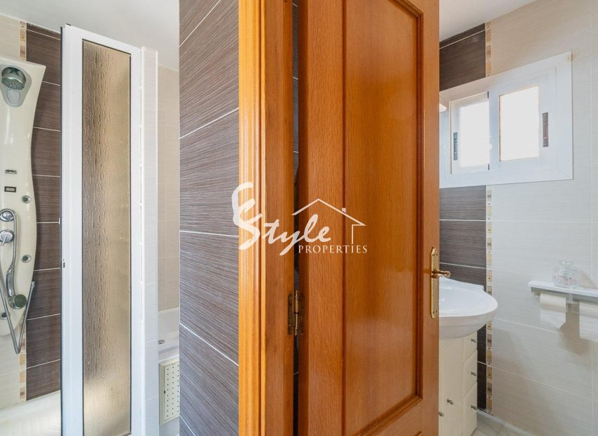 Вторичное жилье - Вилла - Torrevieja - Cala de cabo cervera