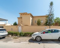 Вторичное жилье - Вилла - Torrevieja - Cala de cabo cervera