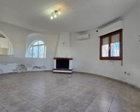 Вторичное жилье - Вилла - Torrevieja - El Chaparal