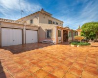 Вторичное жилье - Вилла - Torrevieja - El Chaparal