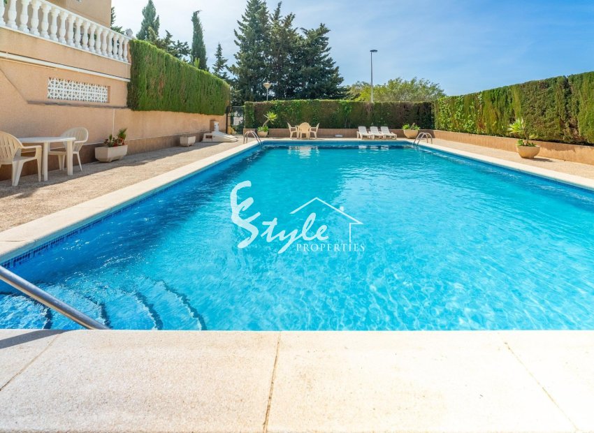 Вторичное жилье - Вилла - Torrevieja - Los Balcones - Los Altos del Edén