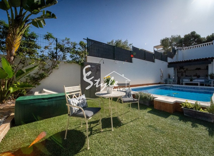 Вторичное жилье - Вилла - Torrevieja - Лос Балконес