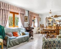 Вторичное жилье - Вилла - Torrevieja - Лос Балконес