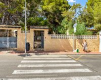 Вторичное жилье - Вилла - Torrevieja - Лос Балконес