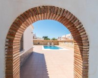 Вторичное жилье - Вилла - Torrevieja - Torreta florida