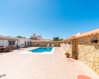 Вторичное жилье - Вилла - Torrevieja - Torreta florida