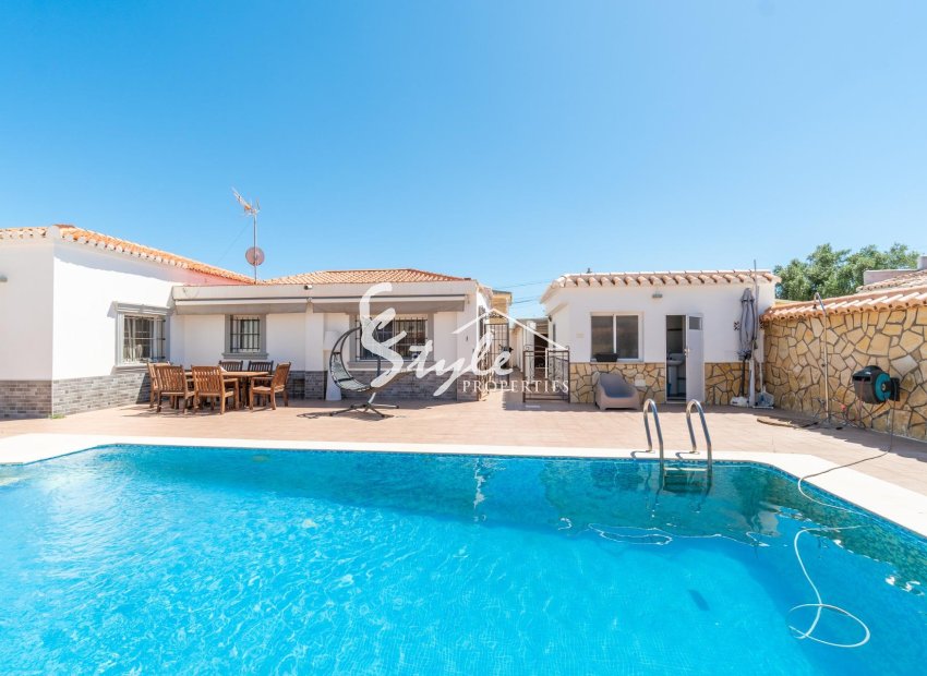 Вторичное жилье - Вилла - Torrevieja - Torreta florida