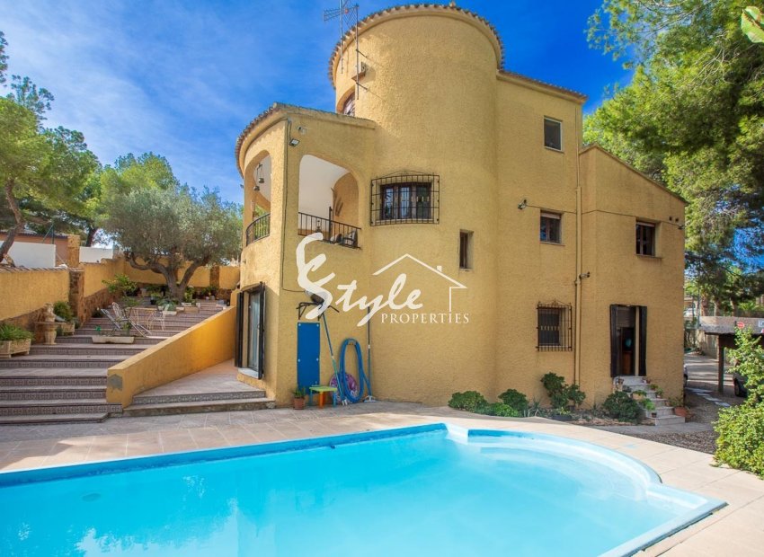 Вторичное жилье - Вилла - Villamartin, Orihuela Costa - Res. Las Filipinas