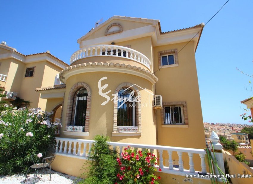 Вторичное жилье - Вилла - Villamartin, Orihuela Costa - Villacosta