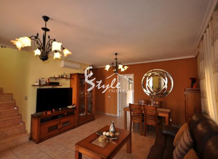 Вторичное жилье - Вилла - Villamartin, Orihuela Costa - Вилламартин