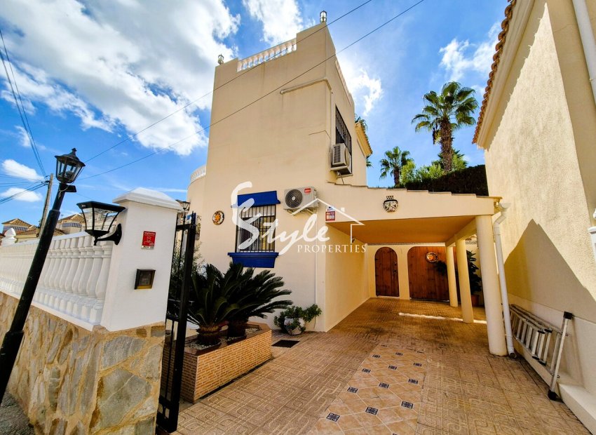 Вторичное жилье - Вилла - Villamartin, Orihuela Costa - Вилламартин