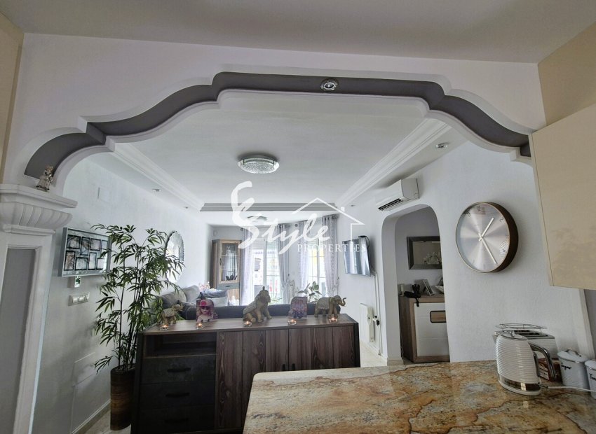 Вторичное жилье - Вилла - Villamartin, Orihuela Costa - Вилламартин