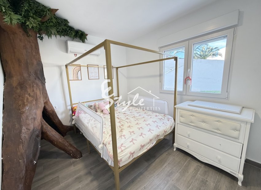 Вторичное жилье - Вилла - Villamartin, Orihuela Costa - Вилламартин