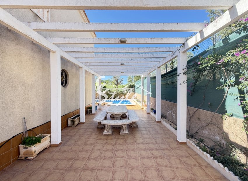 Вторичное жилье - Вилла - Villamartin, Orihuela Costa - Вилламартин