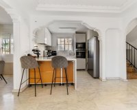 Вторичное жилье - Вилла - Villamartín - Вилламартин
