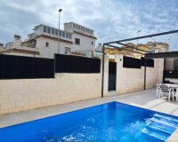 Вторичное жилье - Вилла - Villamartín - Вилламартин