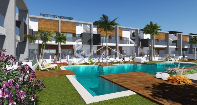 Таунхаусы в Торревьеха на Коста Бланка 