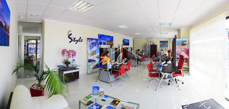 Job offer at E-STYLE SPAIN. We are looking for a REAL ESTATE AGENT