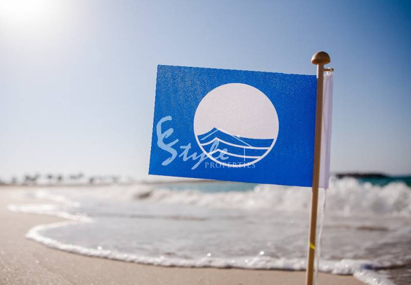 Лучшие пляжи с голубым флагом на Коста Бланка  