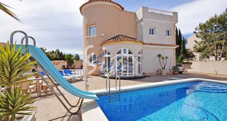 Агентство E-Style предлагает вам лучшую недвижимость в Ла Зения, Коста Бланка, Испания