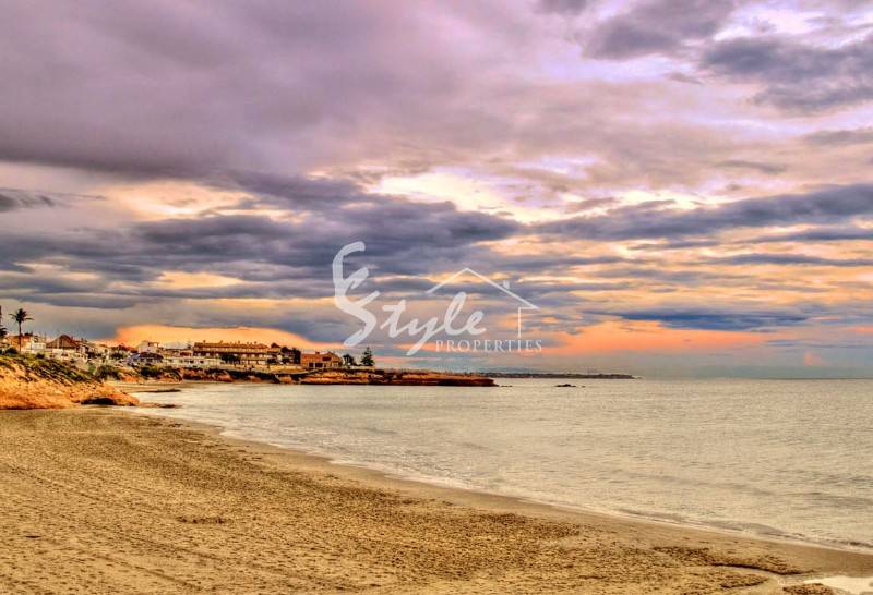 Улучшение дорог в Ориуэла Коста