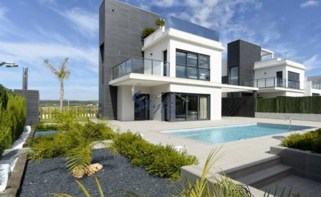 To which public do we direct the sale of  New Build Villas in Villamartín ?