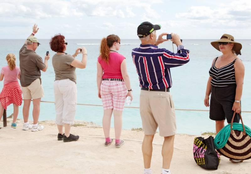 ​How much do foreign tourists spend in Spain?