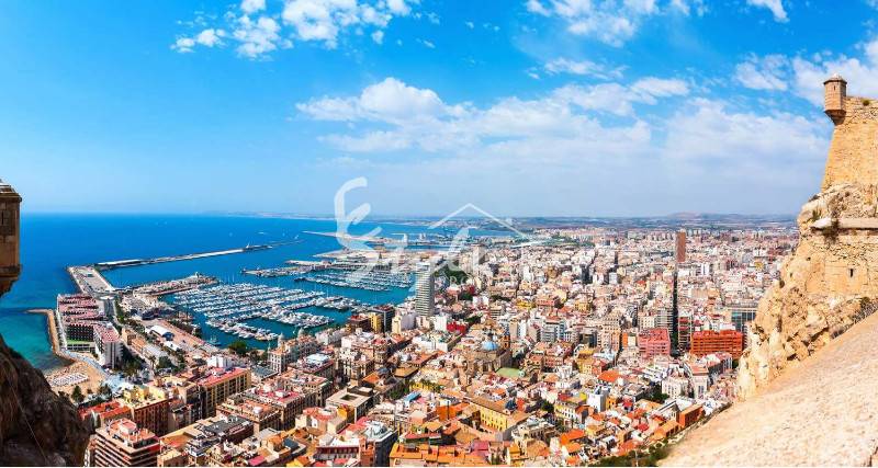 Аликанте, Коста Бланка: ваш самый лучший отдых на солнечном берегу