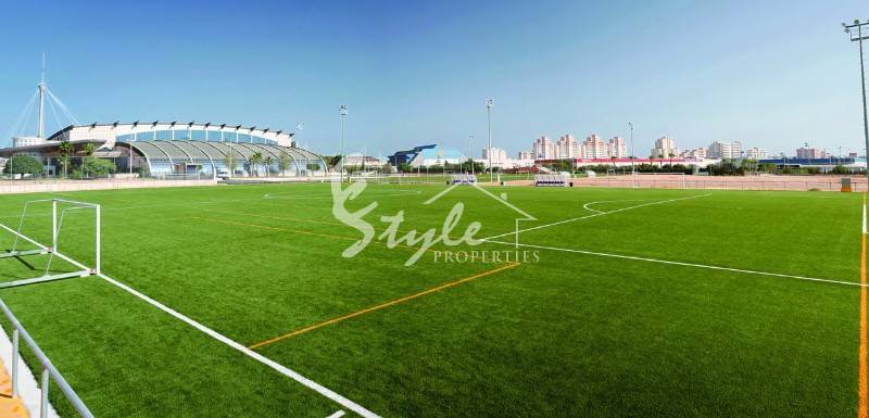 Роcсийская делегация посетила спортивные объекты в Торревьехе