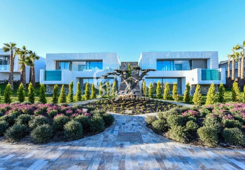 Купить недвижимость в Лас Колинас Гольф, Коста Бланка, Испания!