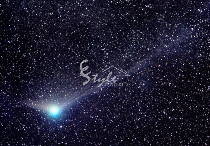 Персеиды в небе Торревьехи