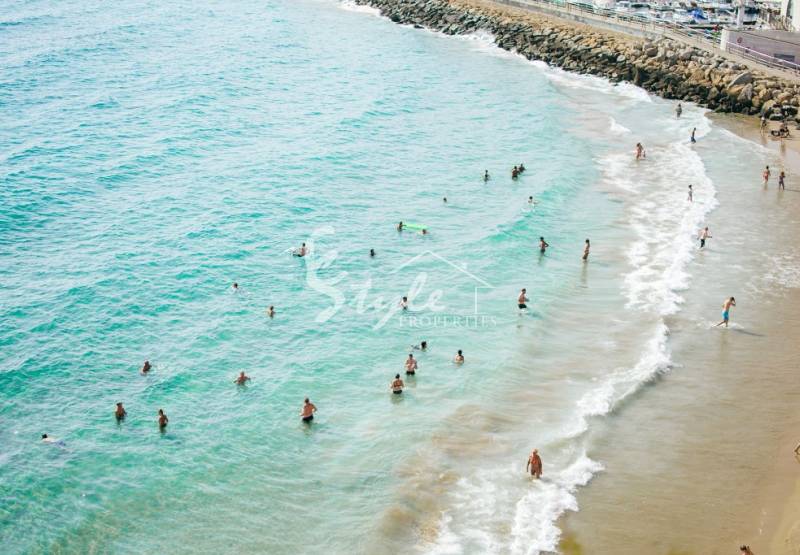 Чтобы купить новую квартиру в Пунта Прима, вы должны соответствовать следующим 4 требованиям