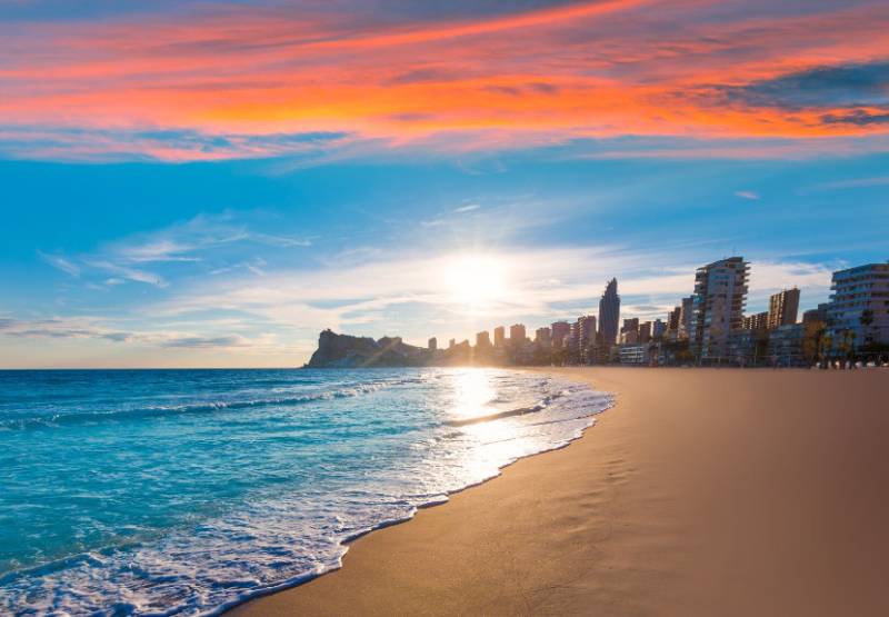 Costa Blanca, headed for the future