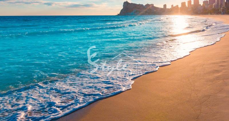 Five reasons to discover the Costa Blanca 