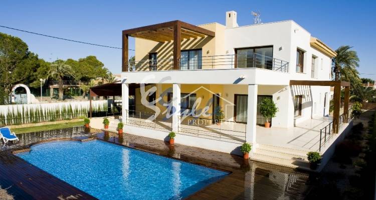 ​Почему выгодно покупать недвижимость в Кабо Роиг, Ориуэла Коста, Коста Бланка, Испания