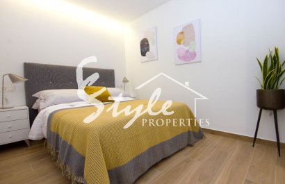 Nueva villa en venta cerca al mar in Alicante, Costa Blanca ON002